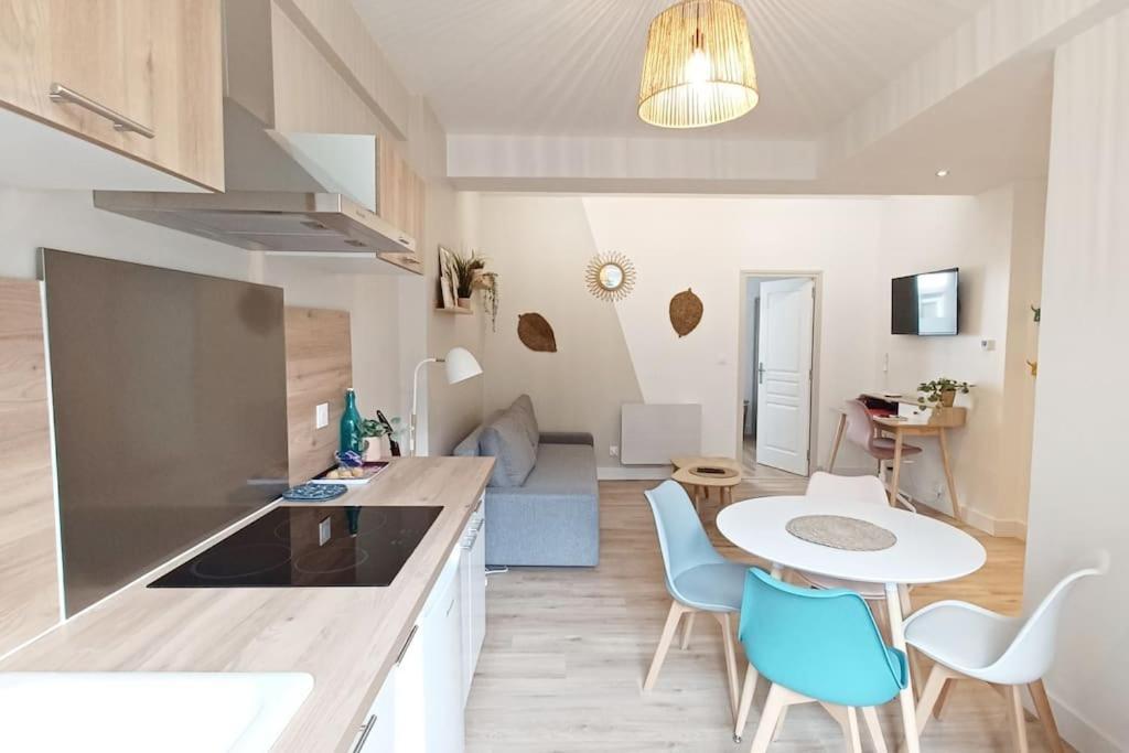 Appartement Cozy Au Centre-Ville Brest Exterior photo